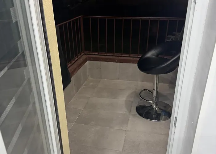 Leomar Apartment
